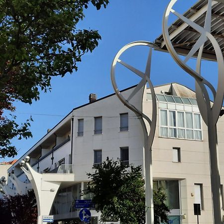 Centromare Appartement Cattolica Buitenkant foto
